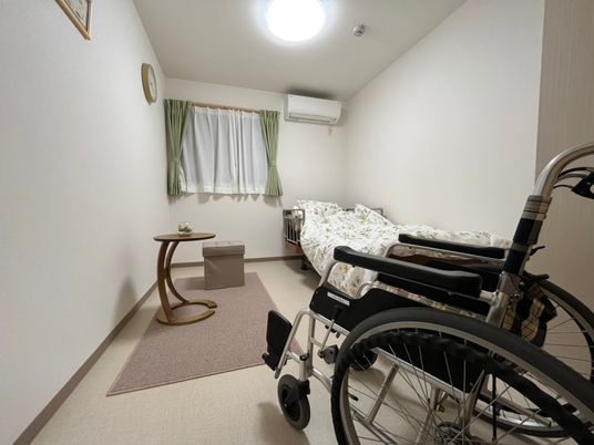 居心地の良い独身寮の一室