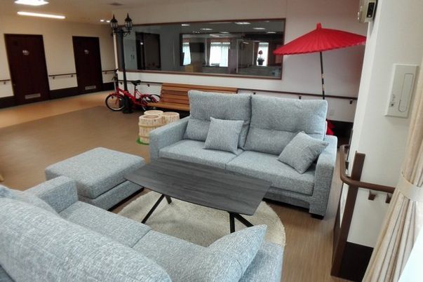 安らぎの共有ラウンジ空間