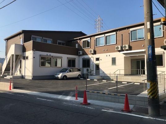 清潔感ある施設外観