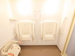 バリアフリーシャワー室