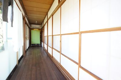 和風廊下の明るい空間