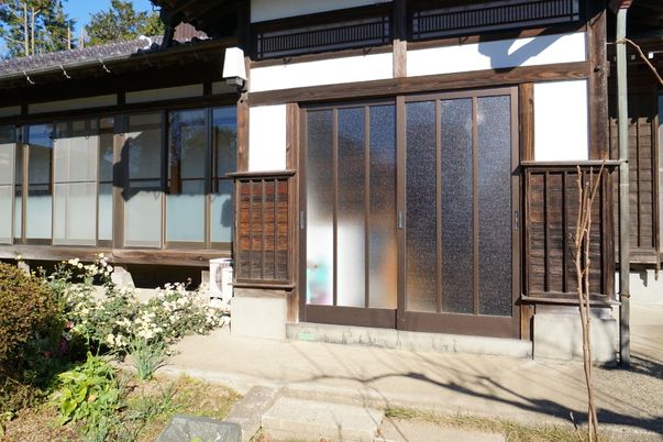 和風の建物の入口
