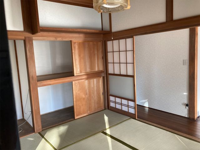 和室の居室空間