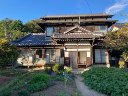 伝統的な日本家屋の外観