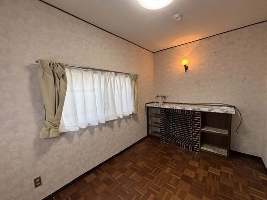 清潔で広々とした居室