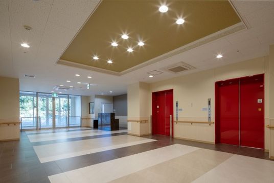 広々とした廊下
