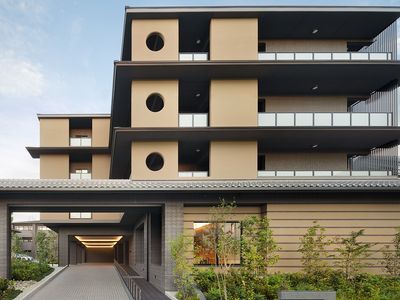 現代的な建物の外観