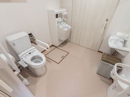 清潔なトイレスペース