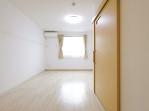明るい空間の居室