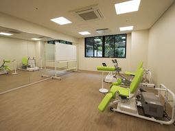 明るいトレーニングルーム