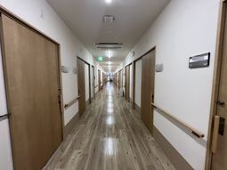 長い廊下