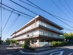 清潔感のある建物の外観