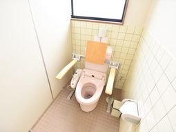 バリアフリートイレ設備