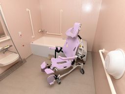 バリアフリー浴室設備