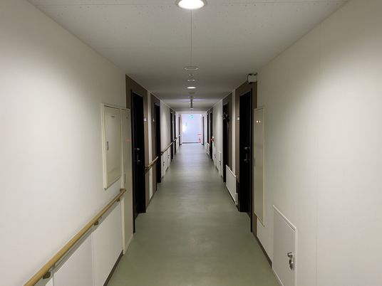 清潔感ある廊下