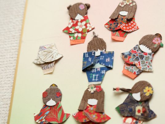 和風紙人形のクラフト作品