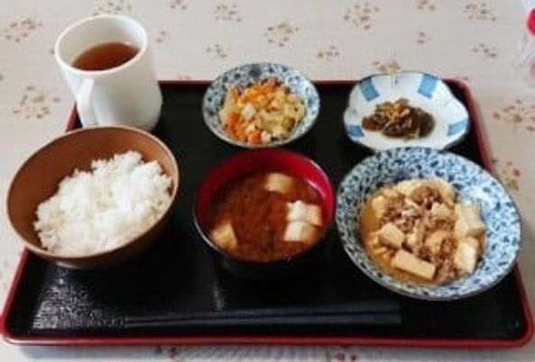 食事のトレイ