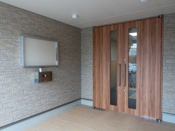 モダンなエントランス