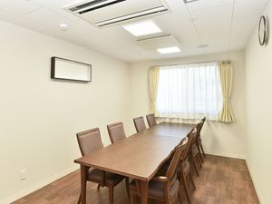 明るい会議室  