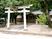 神社の鳥居と建物