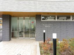 清潔感のある入り口エリア