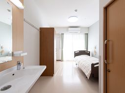 明るい光の居室