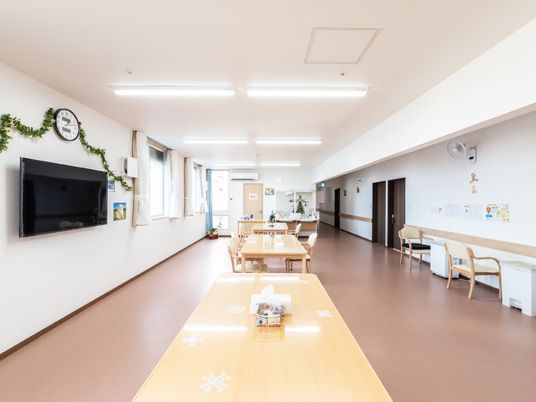 広々とした綺麗な食堂