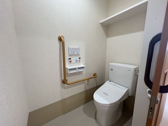 安心設計のトイレ空間