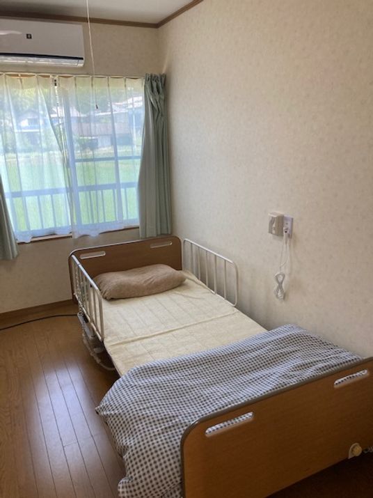 清潔な個室の居室