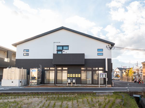 清潔感ある建物の外観