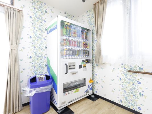 自動販売機のある部屋