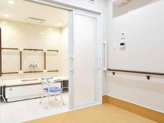 バリアフリーの浴室入口