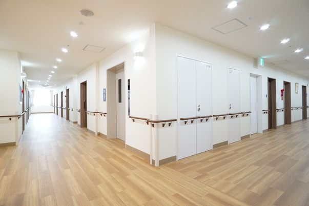 清潔な廊下の風景