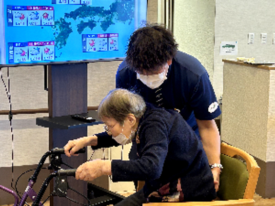 訓練サポートスタッフ