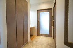 廊下と洗面所の入口