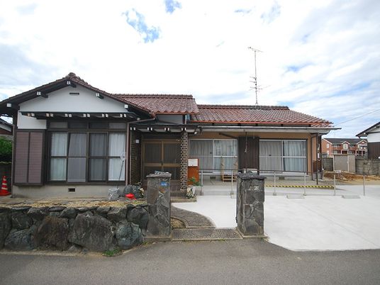 平屋の外観  