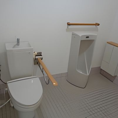 安全に配慮されたトイレ