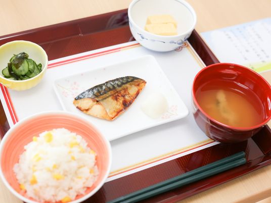 和風の食事セット