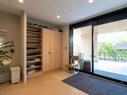 エントランスの美しい風景