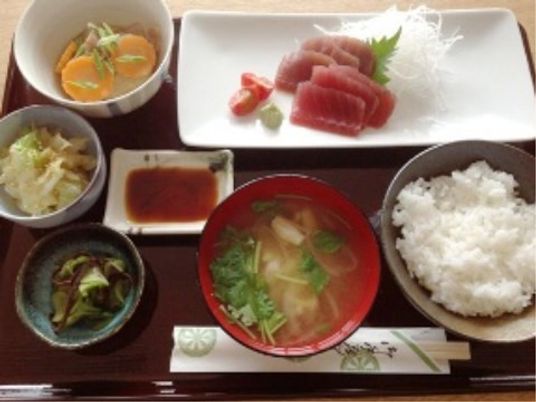 和食の食事セット