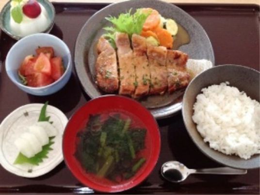 和風のバランス良い食事
