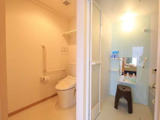 バリアフリーなトイレ設備