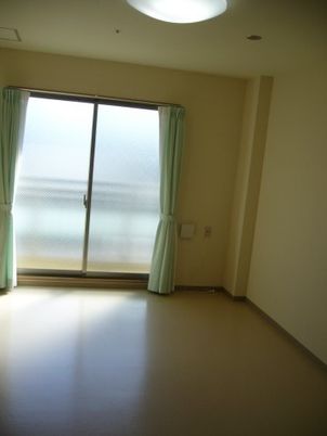 広々とした洋室の一角