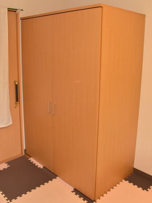 茶色のクローゼット
