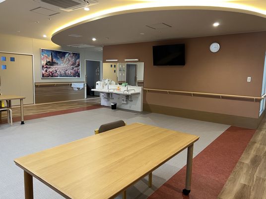 明るい多目的スペース