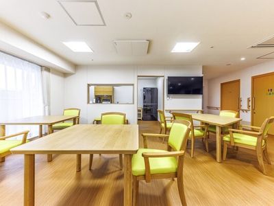 スタッフ用ダイニング