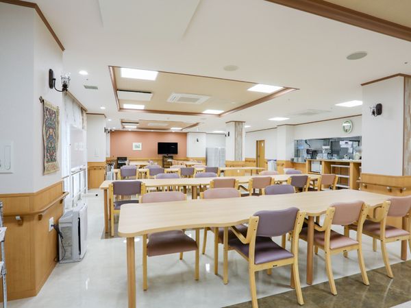 清潔な座席の食堂