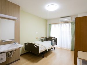 綺麗な個室の居室