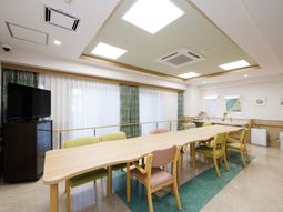 明るいダイニングエリア