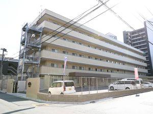都市型施設の外観
